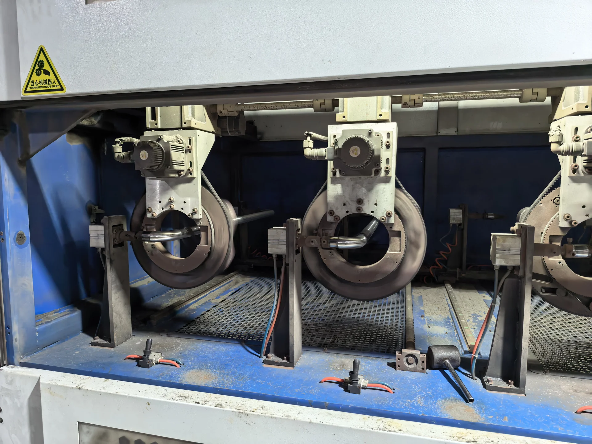 Welding & Grinding